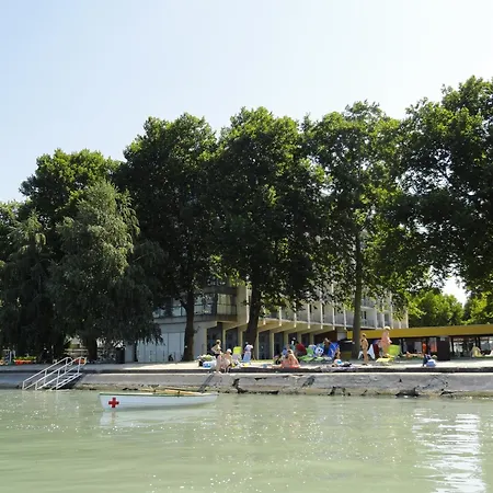 Otel Lido