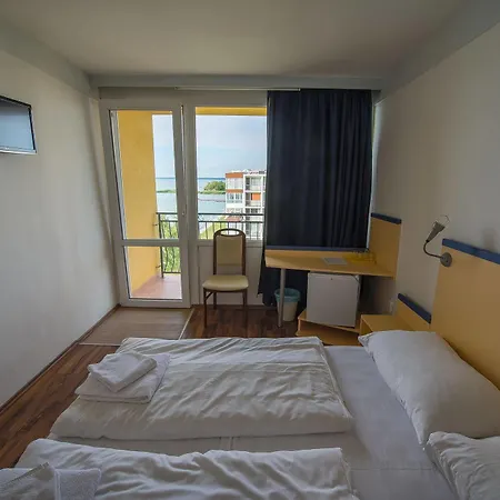 Lido Otel 3*