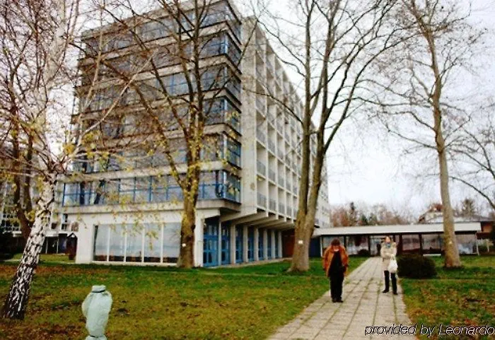 Lido Отель Шиофок